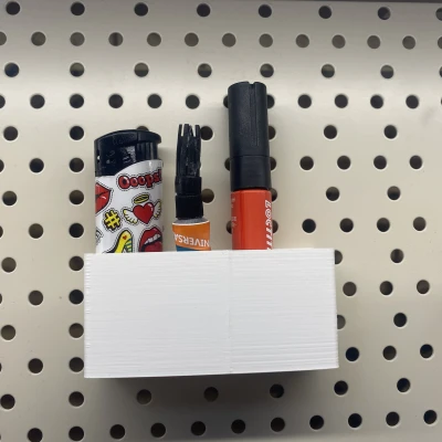 Tổ Chức Lưu Trữ PegBoard Đơn Giản