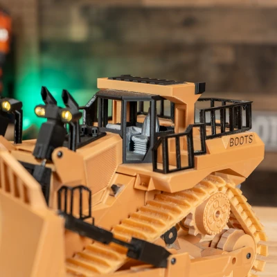 Xe Ủi Điều Khiển Từ Xa - Tự Làm