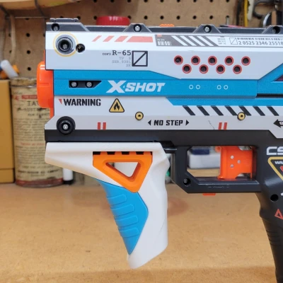 Báng Tay Cầm Picatinny Góc Cạnh - Không Cần Ốc Vít