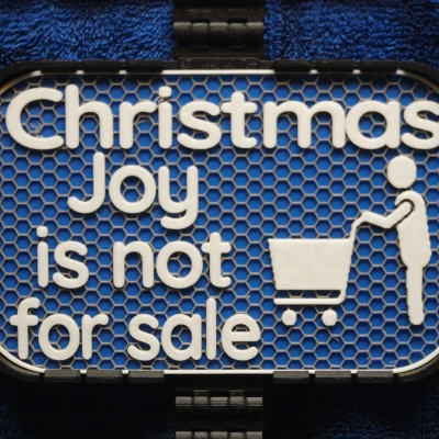 Biển báo "Niềm vui Giáng sinh không phải để bán"