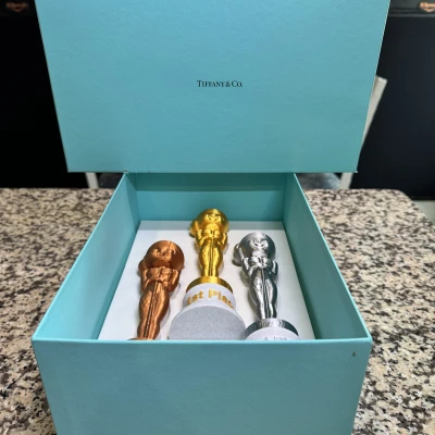 Cúp thi bánh gừng hạng Nhất, Nhì, Ba