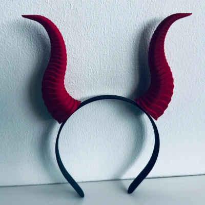 Sừng gắn trên kẹp tóc v2