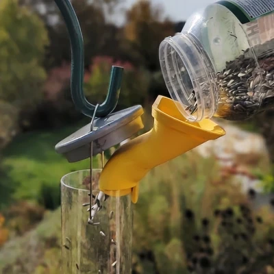 Phễu Đổ Thức Ăn Chim