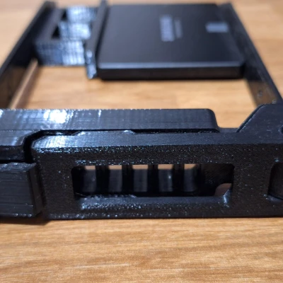 Khay ổ cứng Dell PowerEdge R720 3.5'' có bộ chuyển đổi ổ cứng 2.5''