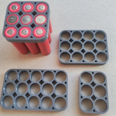 Bộ Giữ Pin 18650 Ba Hàng | Kênh Luồn Dây (6-18 Cell)