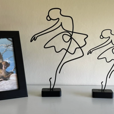 Tác phẩm điêu Khắc Line Art Múa Ba Lê Tối Giản
