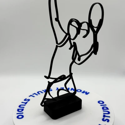 Tượng Nghệ Thuật Đường Nét Cú Giao Bóng Tennis Nữ
