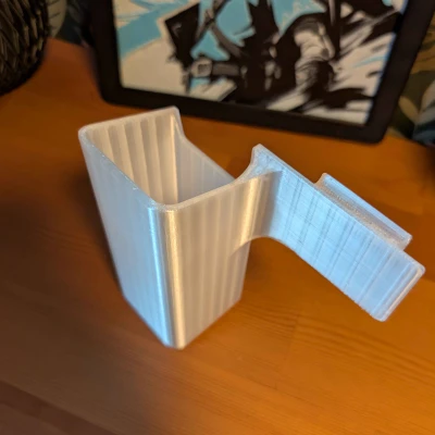 Ống/Thùng Đựng Bã Nhựa Dạng Kẹp Cho QIDI Q2