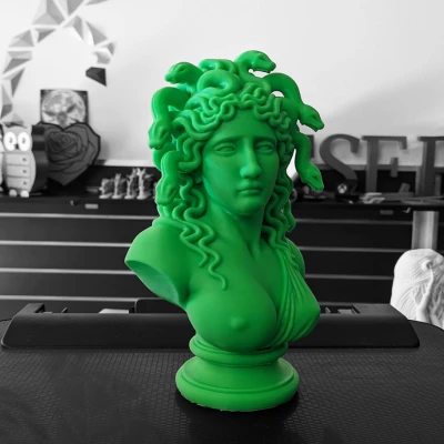 Tượng Bán Thân Medusa
