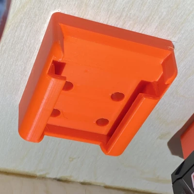 Giá Đỡ Pin Milwaukee M18 Có Snap-Lock