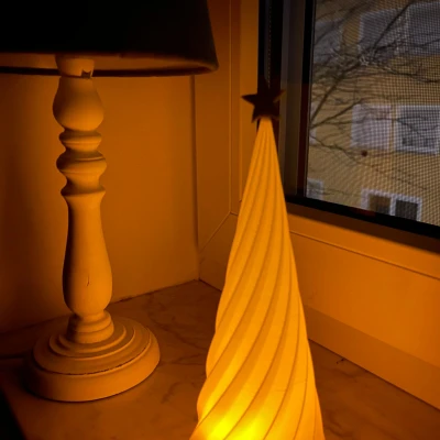 Cây Thông Noel Xoắn Ốc Kèm Sao - Bản In 3D Đẹp Mắt