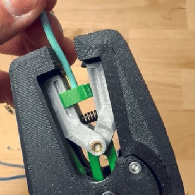 Wire Stripper Pro – Dụng Cụ Maker Chức Năng
