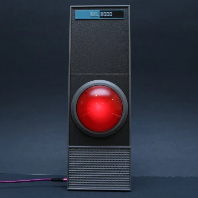 HAL 9000 Biết Nói