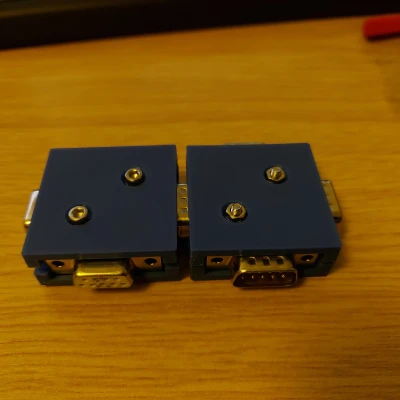 Hộp đấu nối 4 cổng Sub-D/DE9 cho Hub CAN bus