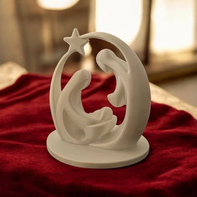 Gia Đình Thánh – Tượng Giáng Sinh Hiện Đại