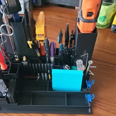 Khay Đựng Đồ Trên Bàn Làm Việc