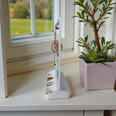 Kệ đựng trang sức cho hoa tai, nhẫn & vòng cổ