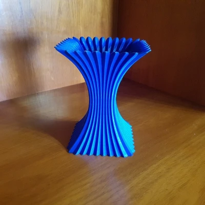 Bình Hoa Trang Trí "Textured Vases"