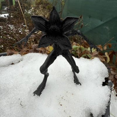 Demogorgon - Quái Vật Từ Phim Stranger Things