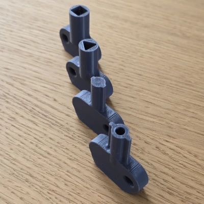 Chìa Khóa Tủ Điện Công Nghiệp Vuông