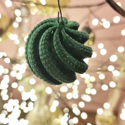 [7 MẪU] Trang Trí Quả Châu Giáng Sinh 2025