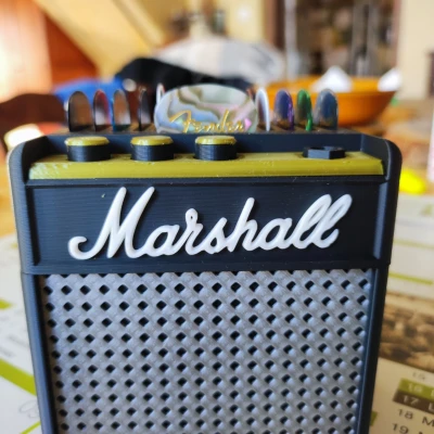 Chỗ Giữ Pick Đàn Guitar Hình Loa Marshall