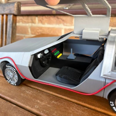 Mô Hình Máy Thời Gian DeLorean DMC-12 In 3D