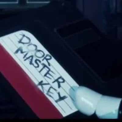 Chìa Khóa Vạn Năng Cửa Hoạt Động từ "Murder Drones"