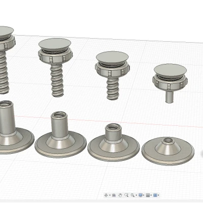 Chân đa năng, có thể điều chỉnh độ cao và góc