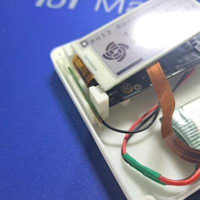 RAK WisBlock IAQ Sensor With Display V2 - Vỏ Cảm Biến Chất Lượng Không Khí