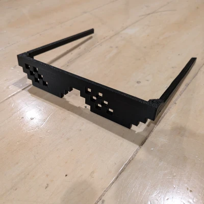 Kính Lẩy Kiểu Thug Life Gấp Gọn In Không Cần Lắp Ráp - FreeCAD