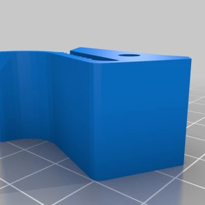 Kẹp An Toàn Bình Xịt Gấu