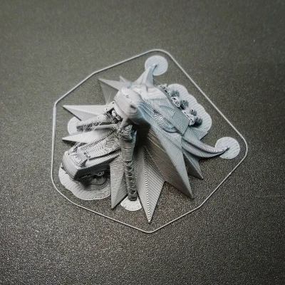 Huy hiệu trường Sói trong The Witcher