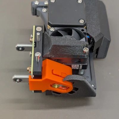 Dụng Cụ Thay Nozzle XL Cho Fan Shroud 360 Của Livius