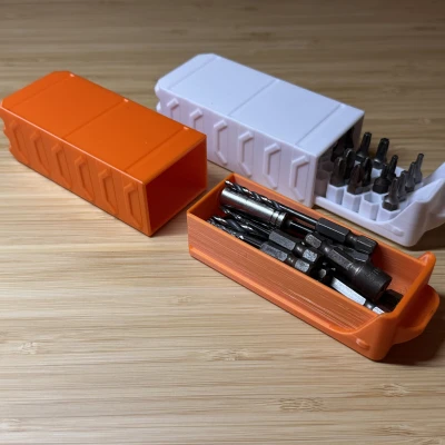 Hộp mini đựng mũi khoan