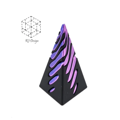 V2 - Ảo Ảnh Kim Tự Tháp Mini Xuyên Qua Không Thể