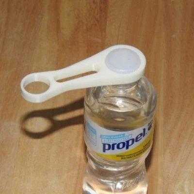 Dụng Cụ Mở Nắp Chai Nước