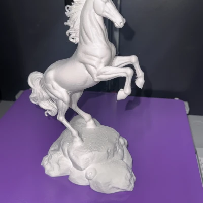 Tượng Ngựa Hí Đẹp Tuyệt Vời