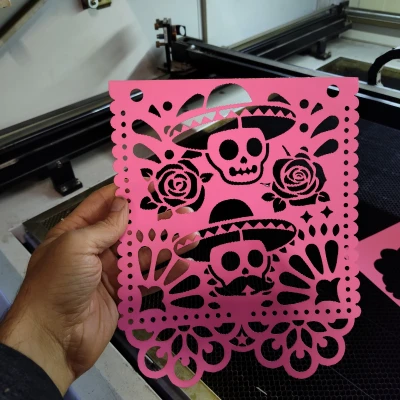 Mẫu Papel Picado cho Lễ Dia De Los Muertos (Ngày của Người Chết)