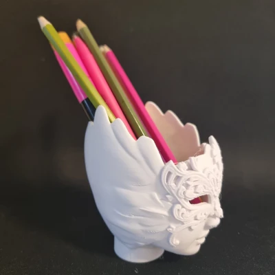 Mặt nạ trang trí làm chỗ cắm bút/kẹo