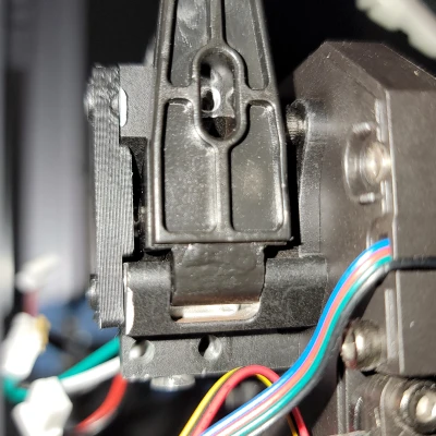 Sửa Lỗi Lỏng Thanh Nối Trục Đùn Nhựa Máy SV08