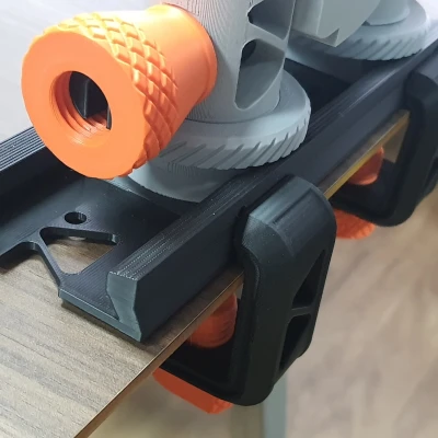 K̀m Ray (Bộ Cánh Tay Cơ Khí)