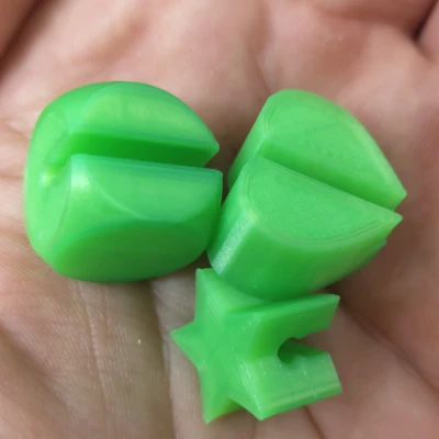 Kẹp Nan Hoa Xe Đạp Cho Bé - Tim, Xúc Xắc, Sao & Vòng - Dễ In