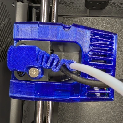 Cover Đầu Phun Centauri Carbon Vừa Vặn Hơn