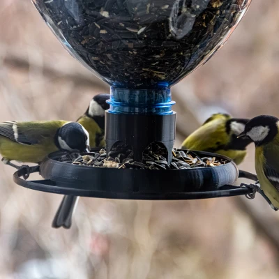Chổ cho chim ăn dùng chai (ren 48mm và 28mm)