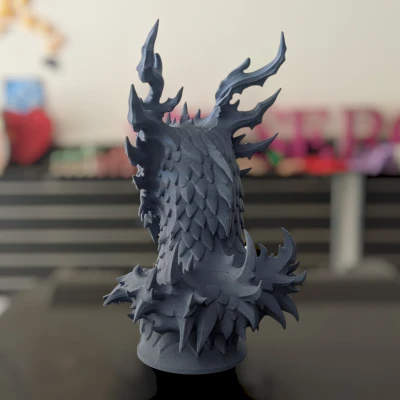 Tượng Rồng Bóng Tối (Shadow Dragon Bust)