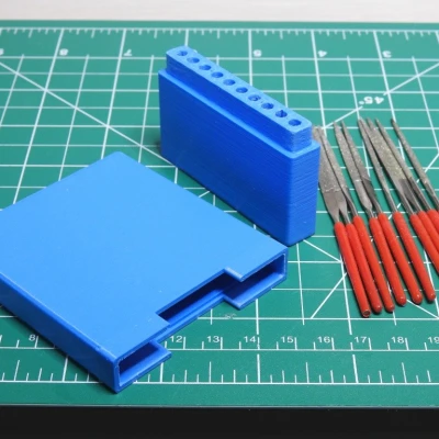 Hộp Đựng Bộ Dũa Kim Mini