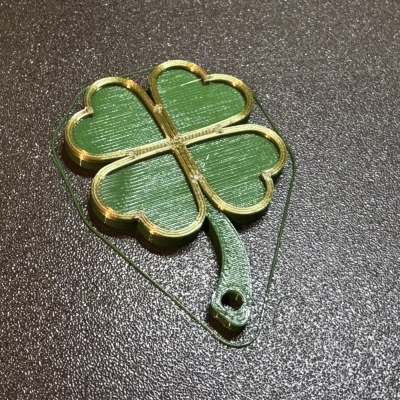 Móc Khóa Cỏ Bốn Lá