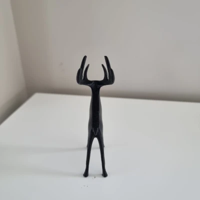 Hươu Phong Cách Tối Giản & Hiện Đại