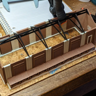 Nhà kho gỗ HO tỉ lệ 1:87